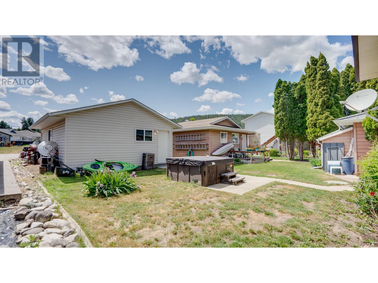 15 Lakeshore Drive, Vernon
