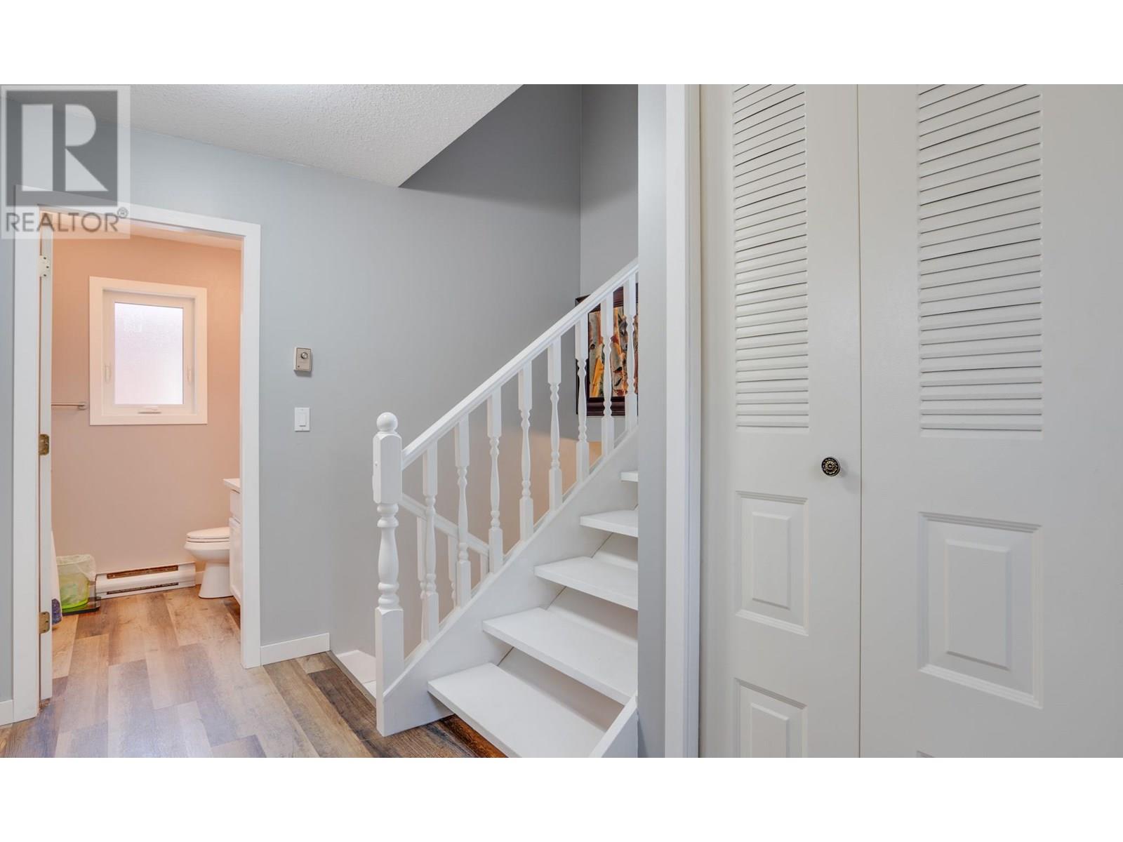 15 Lakeshore Drive, Vernon