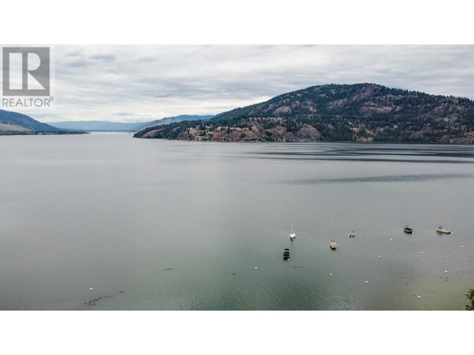 15 Lakeshore Drive, Vernon