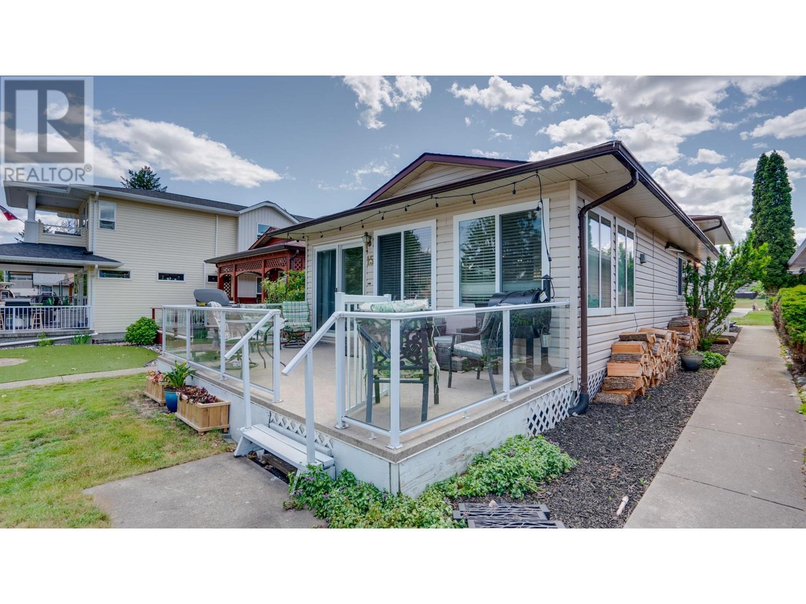 15 Lakeshore Drive, Vernon