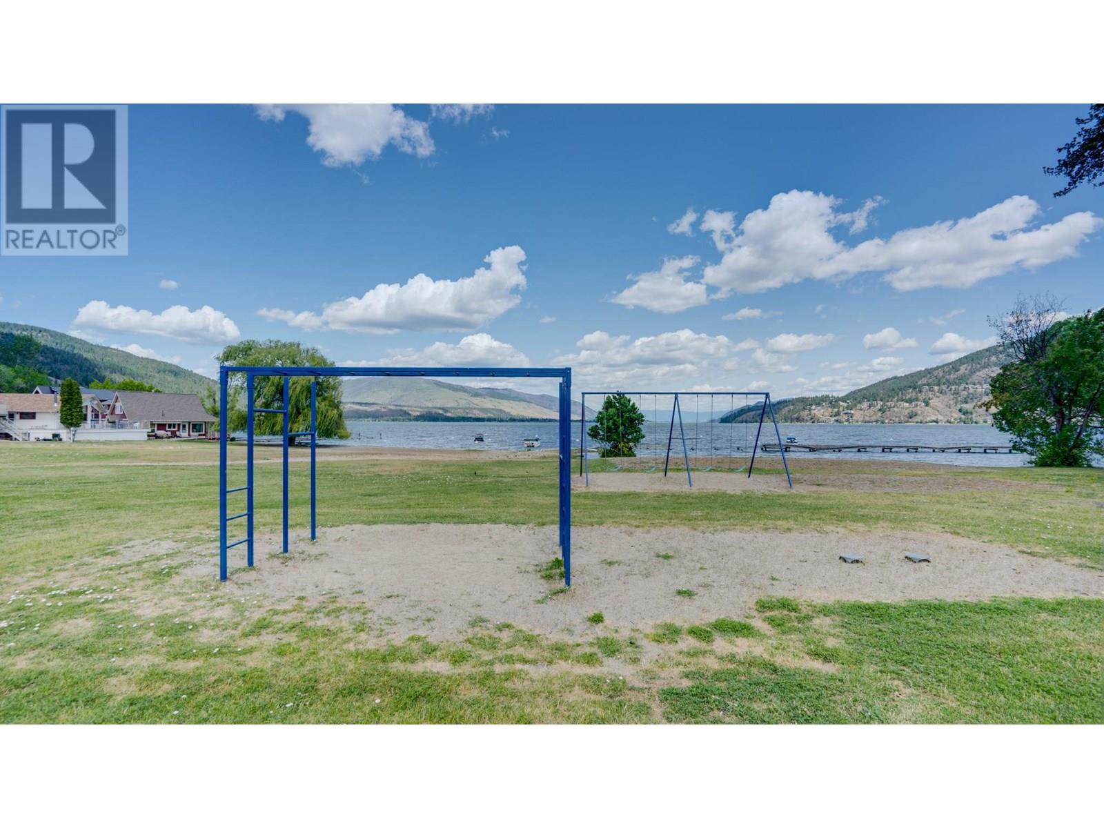 15 Lakeshore Drive, Vernon