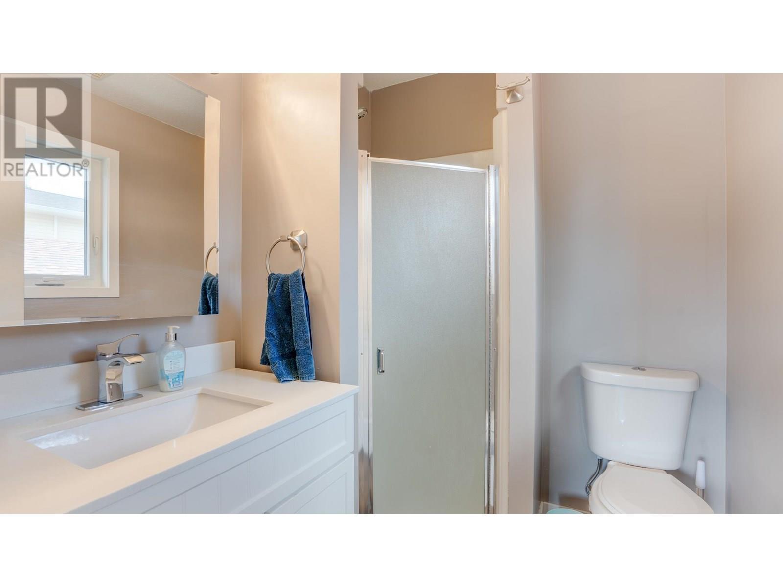 15 Lakeshore Drive, Vernon