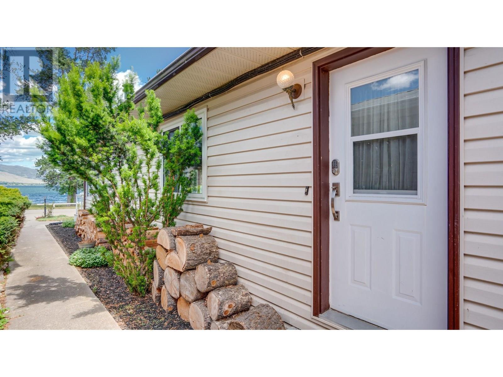 15 Lakeshore Drive, Vernon