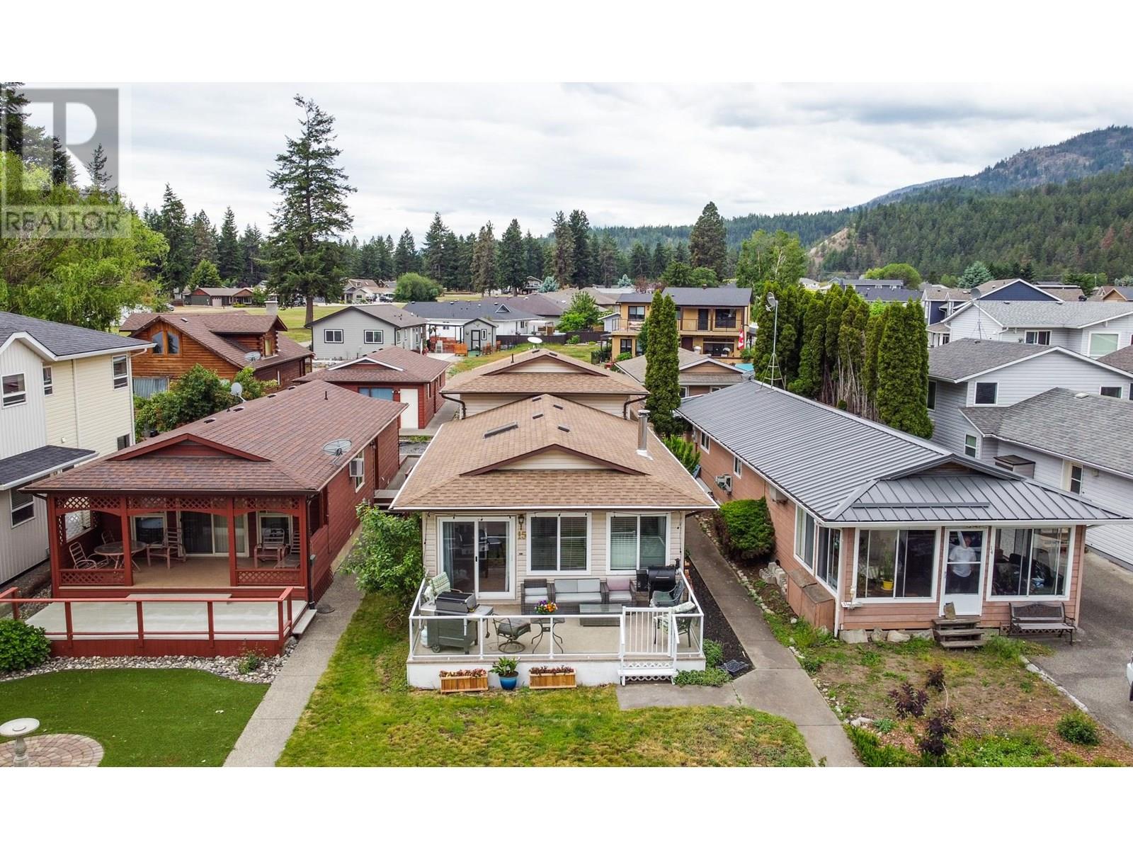 15 Lakeshore Drive, Vernon