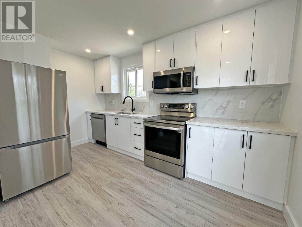 Photo 13 of 31 Laurier Ave, Terrace Bay ON
