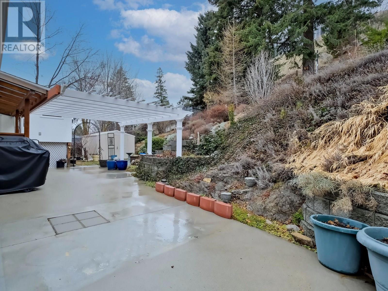  5882 Victoria Street, Peachland