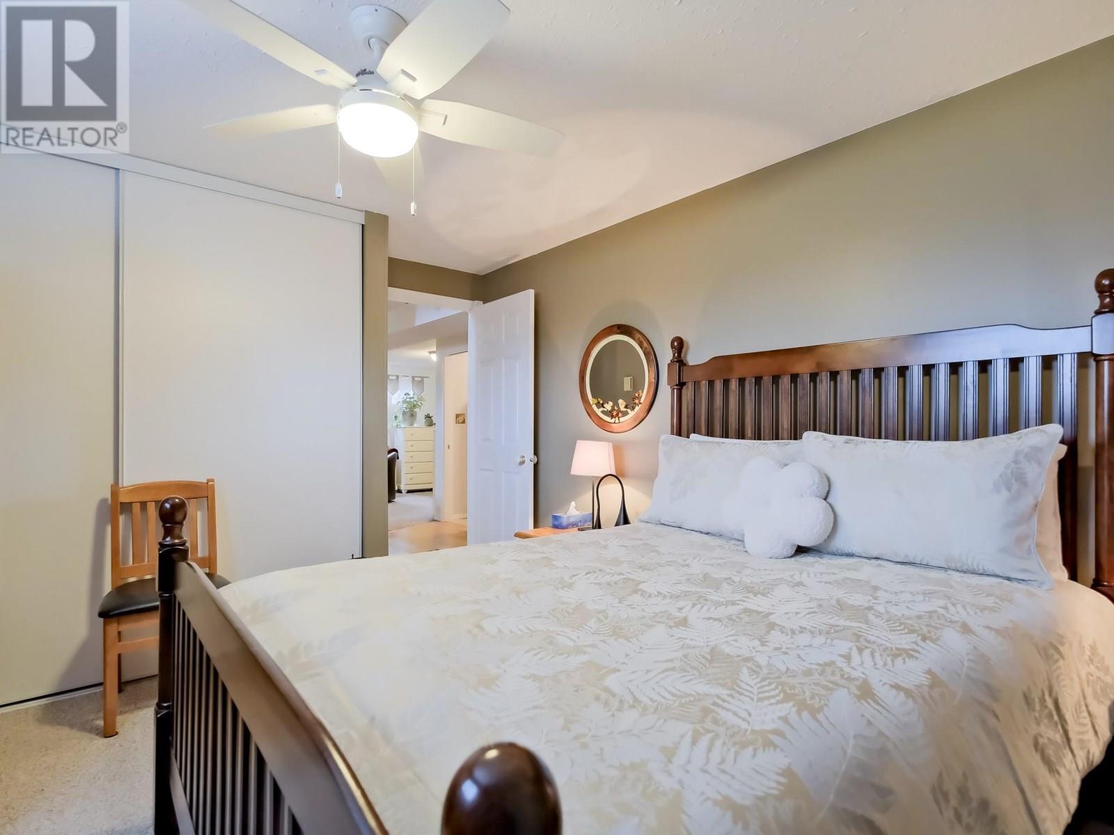  5882 Victoria Street, Peachland