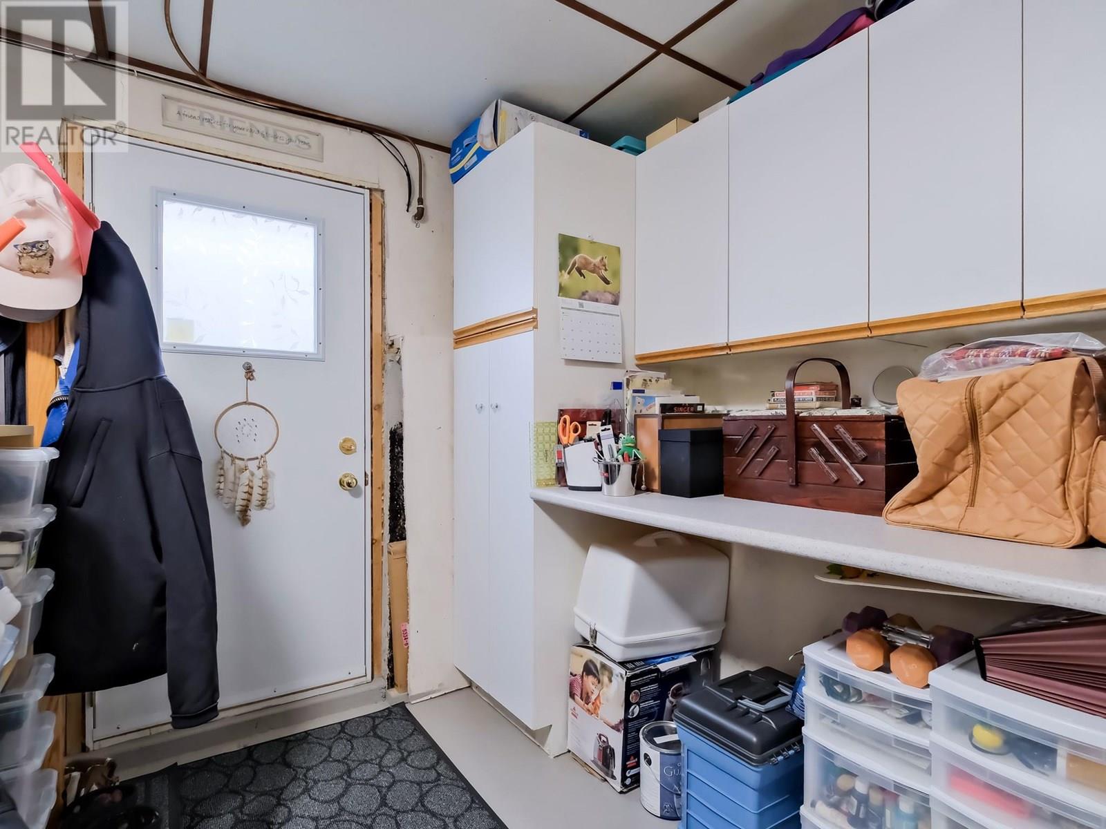  5882 Victoria Street, Peachland