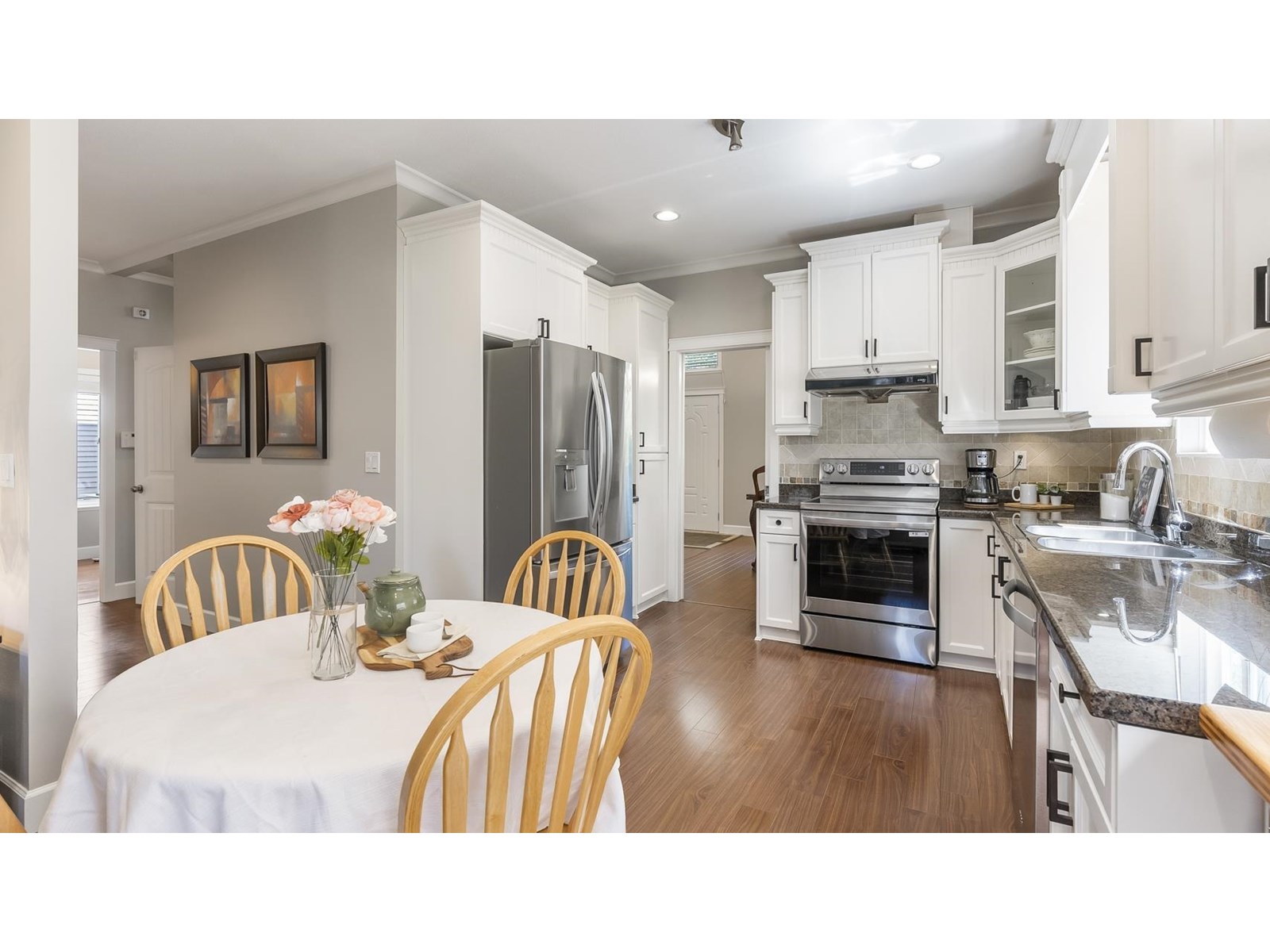 Photo 10 of 7079 190 Street, Surrey BC