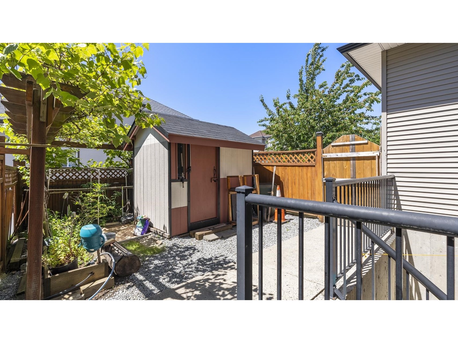 Photo 36 of 7079 190 Street, Surrey BC