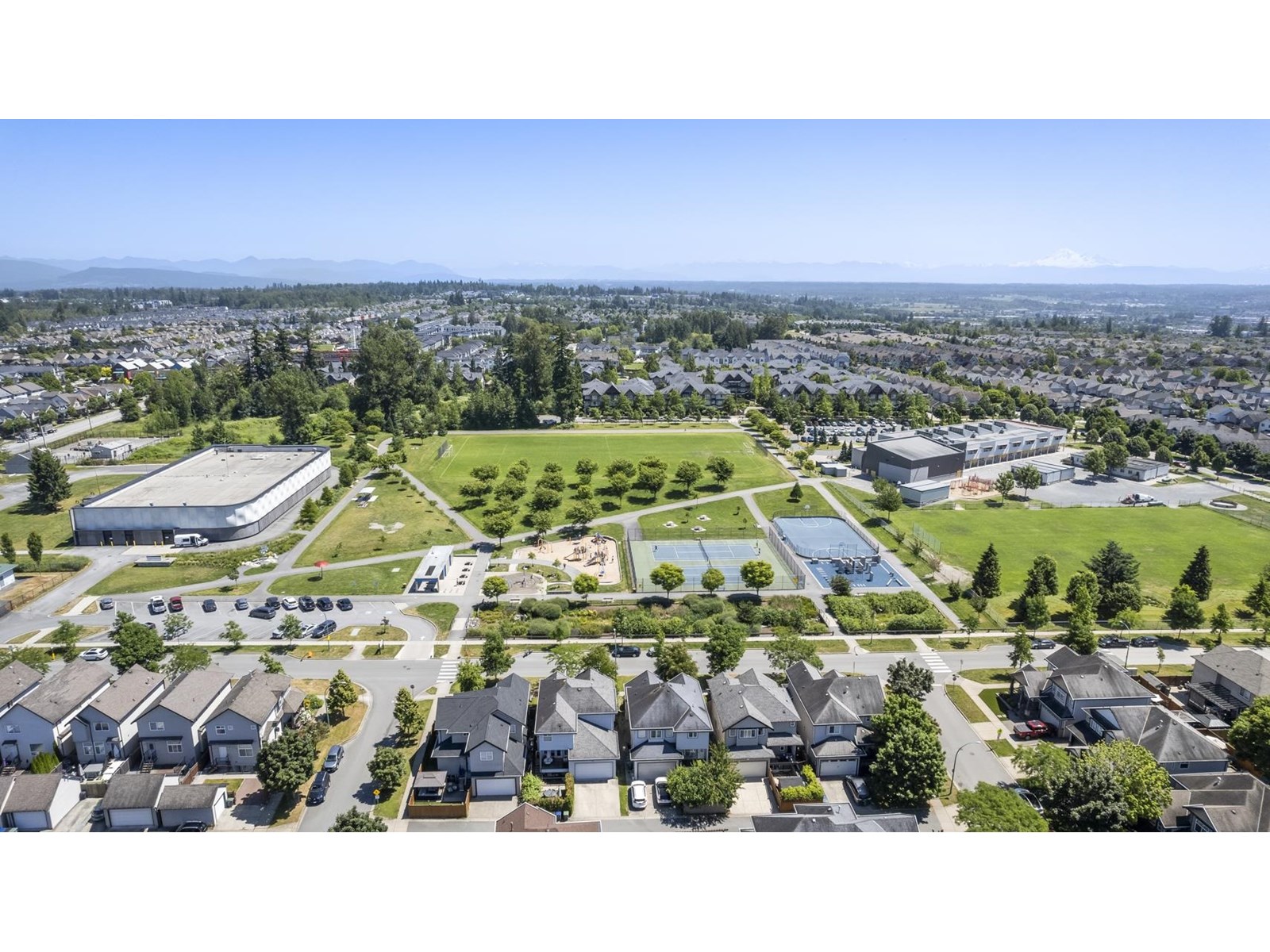 Photo 39 of 7079 190 Street, Surrey BC