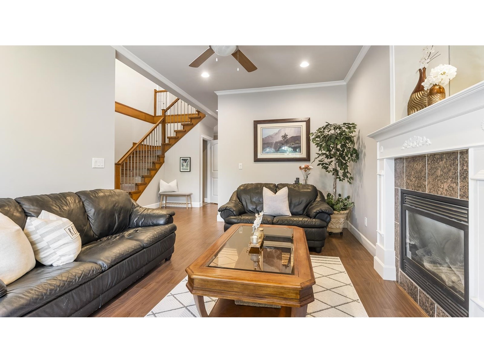 Photo 4 of 7079 190 Street, Surrey BC