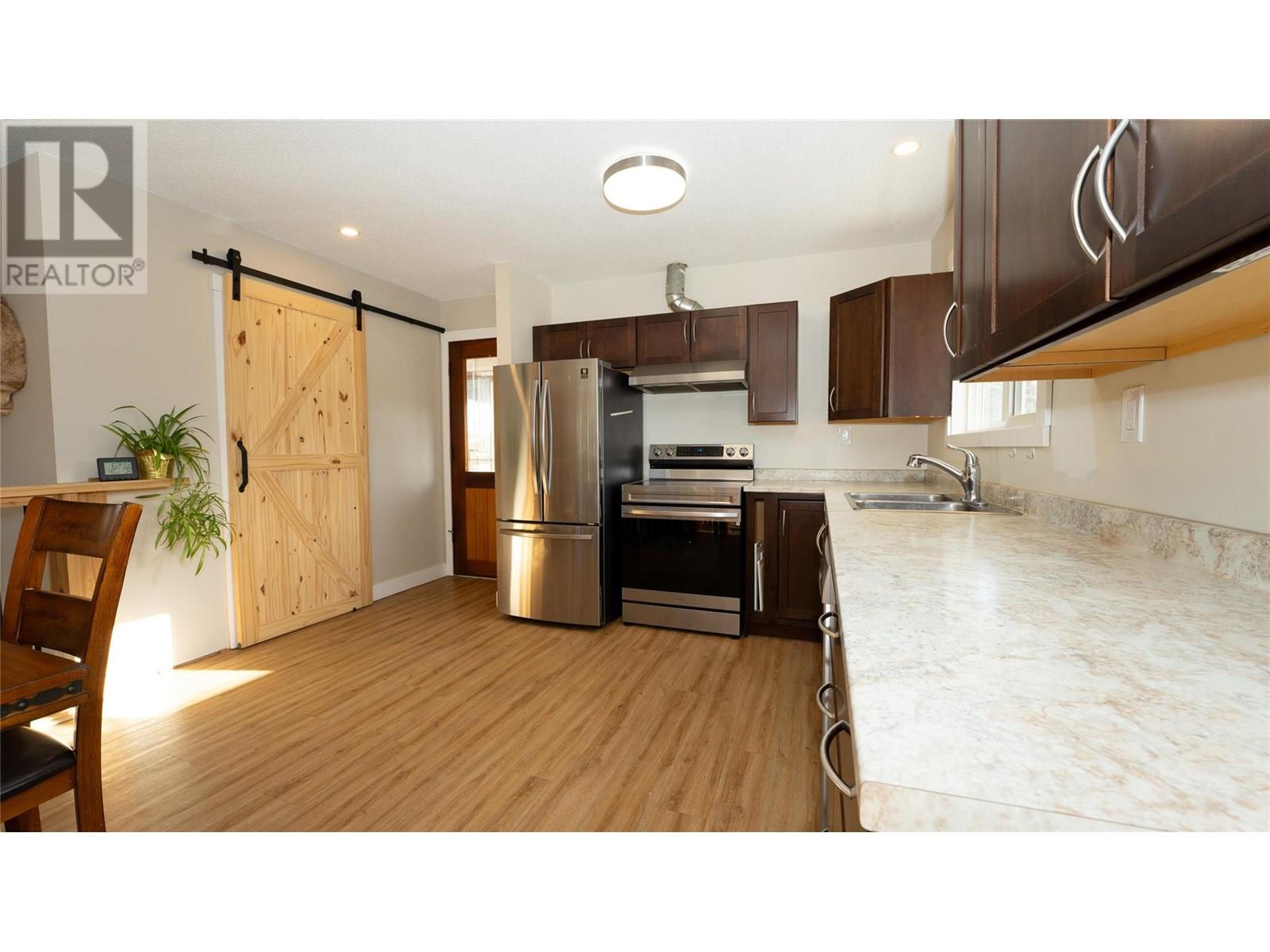  3660 63 Street Southeast, Salmon Arm