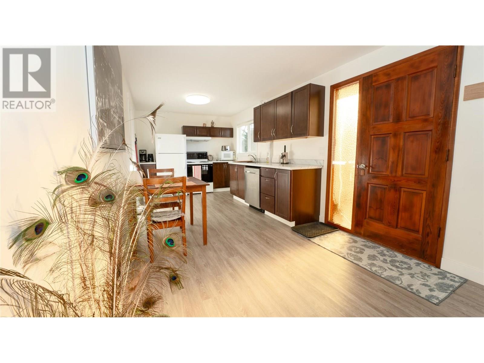  3660 63 Street Southeast, Salmon Arm