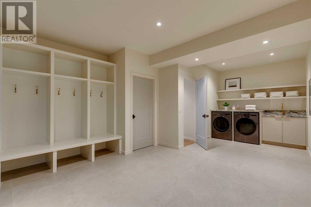 Single Family House 4 Level for Sale in  Elizabeth Road SW Britannia Calgary 