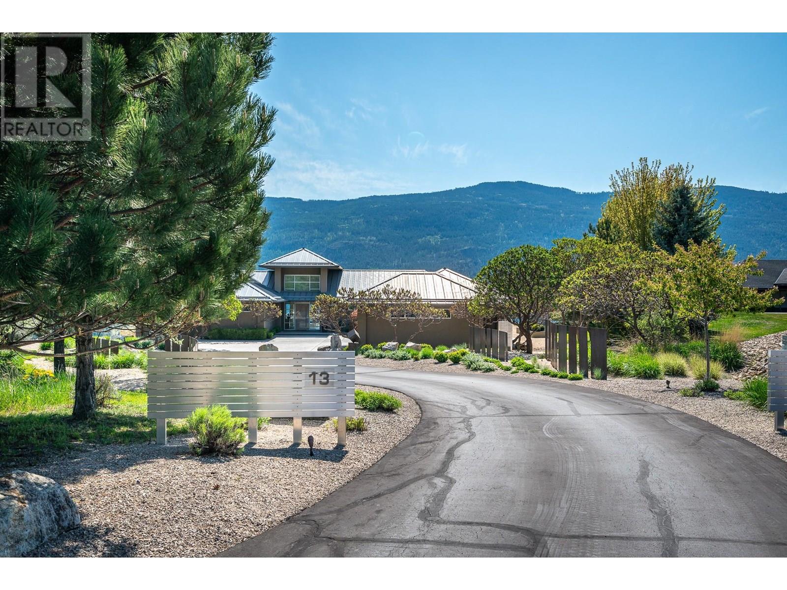 245 KALAMALKA LAKEVIEW Drive Unit# 13, Vernon
