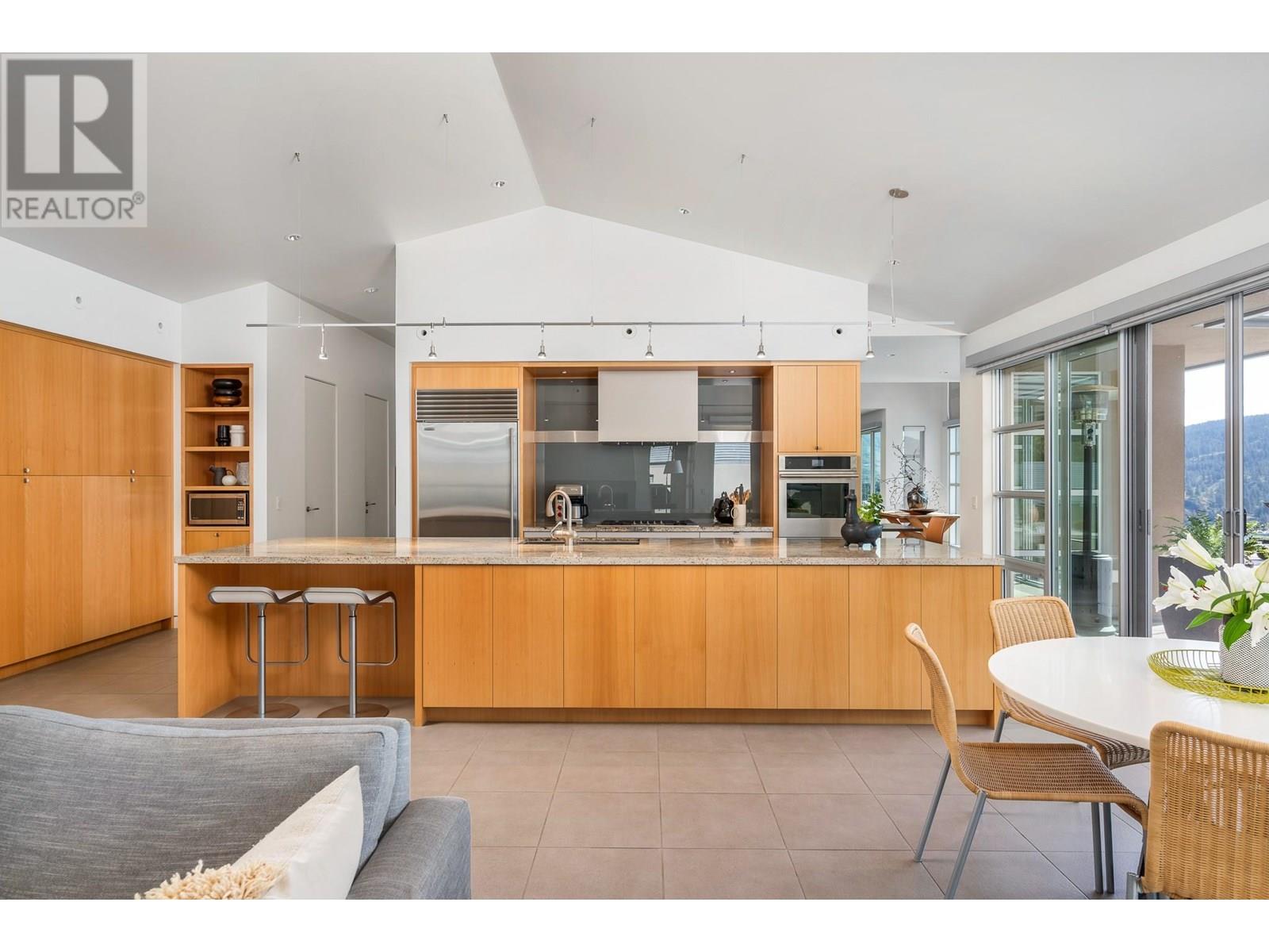 245 KALAMALKA LAKEVIEW Drive Unit# 13, Vernon