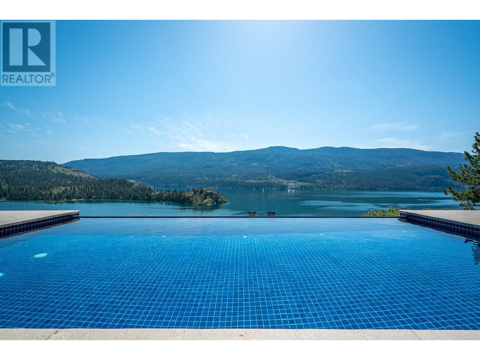 245 KALAMALKA LAKEVIEW Drive Unit# 13, Vernon