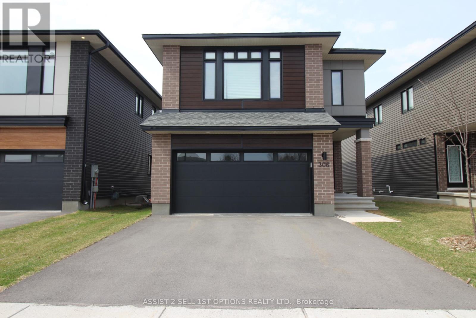 Photo 3 of 306 Whitham Crescent, North Grenville ON