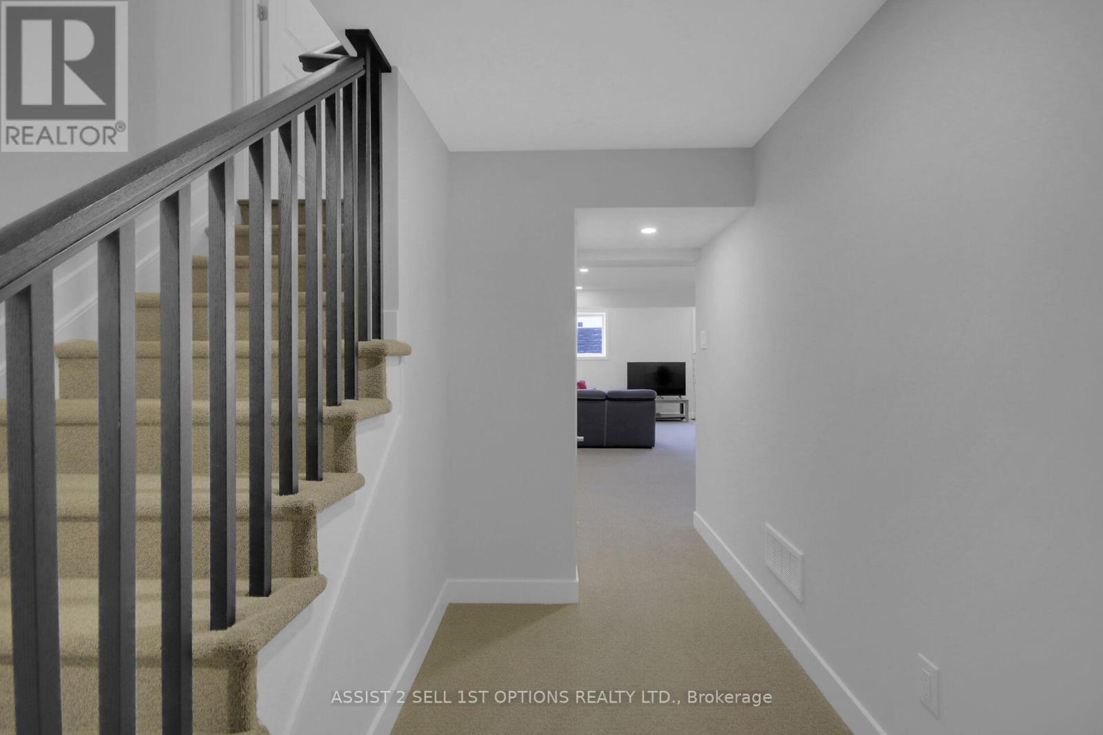 Photo 20 of 306 Whitham Crescent, North Grenville ON
