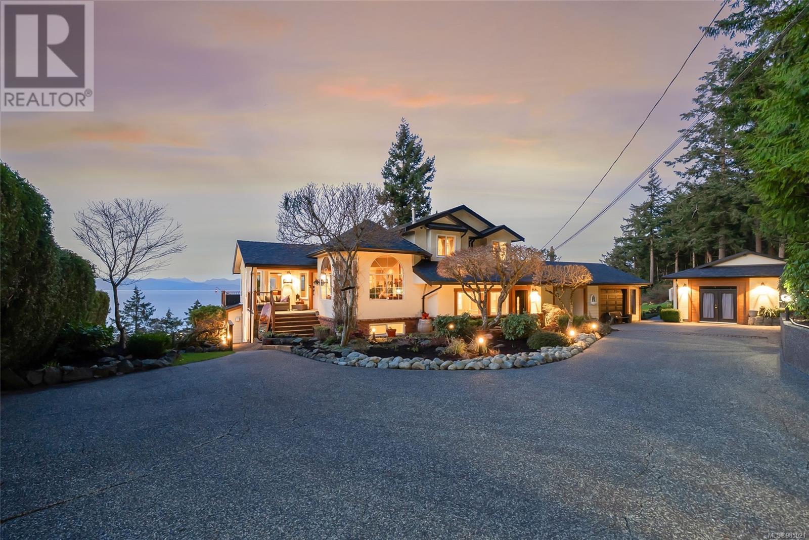 5060 Lost Lake Rd, Nanaimo real estate listing 985021