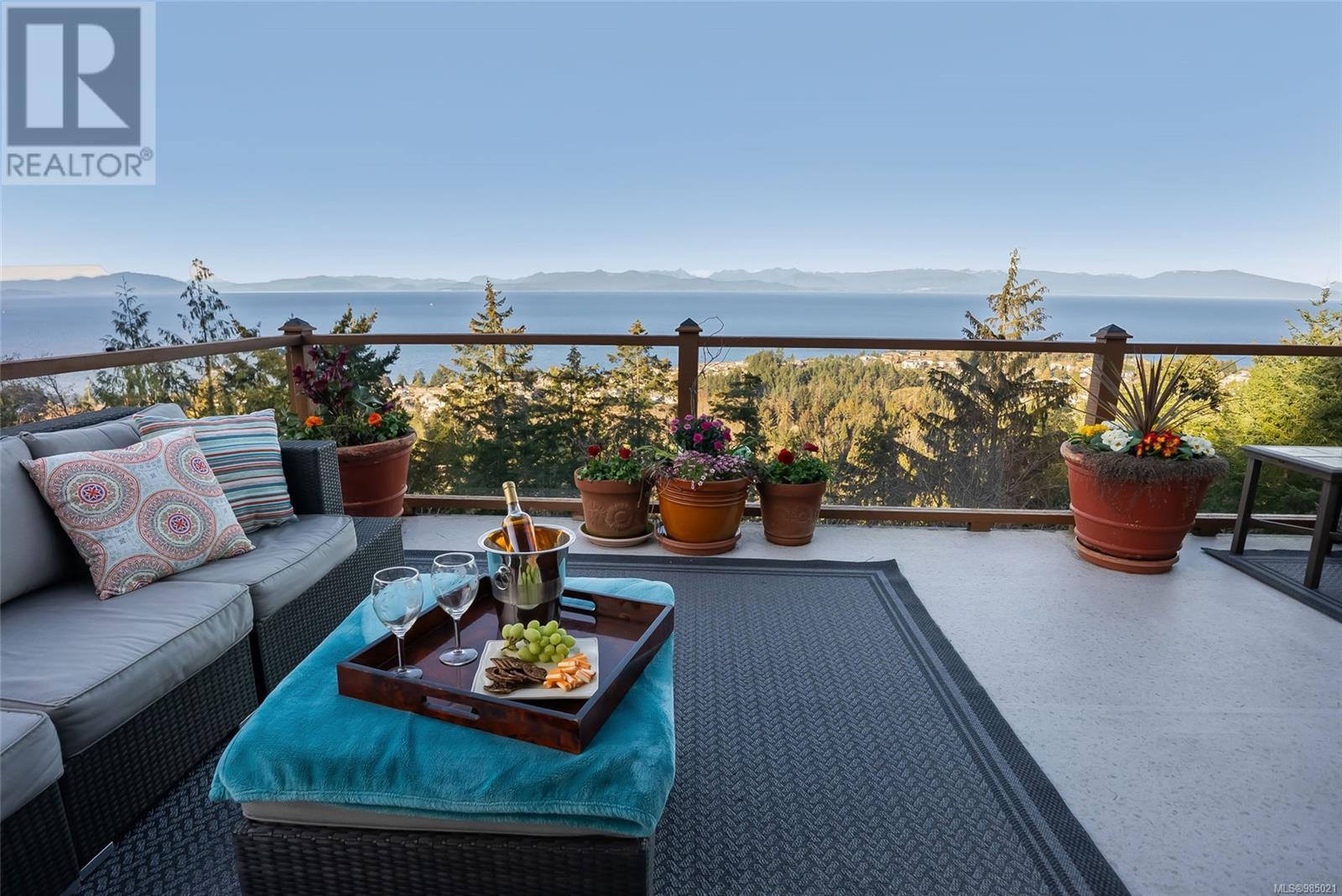 5060 Lost Lake Rd, Nanaimo real estate listing 985021