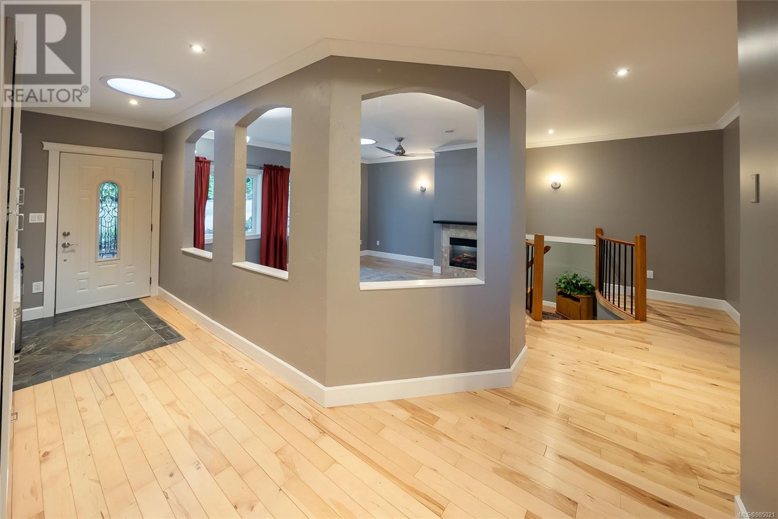 5060 Lost Lake Rd, Nanaimo real estate listing 985021
