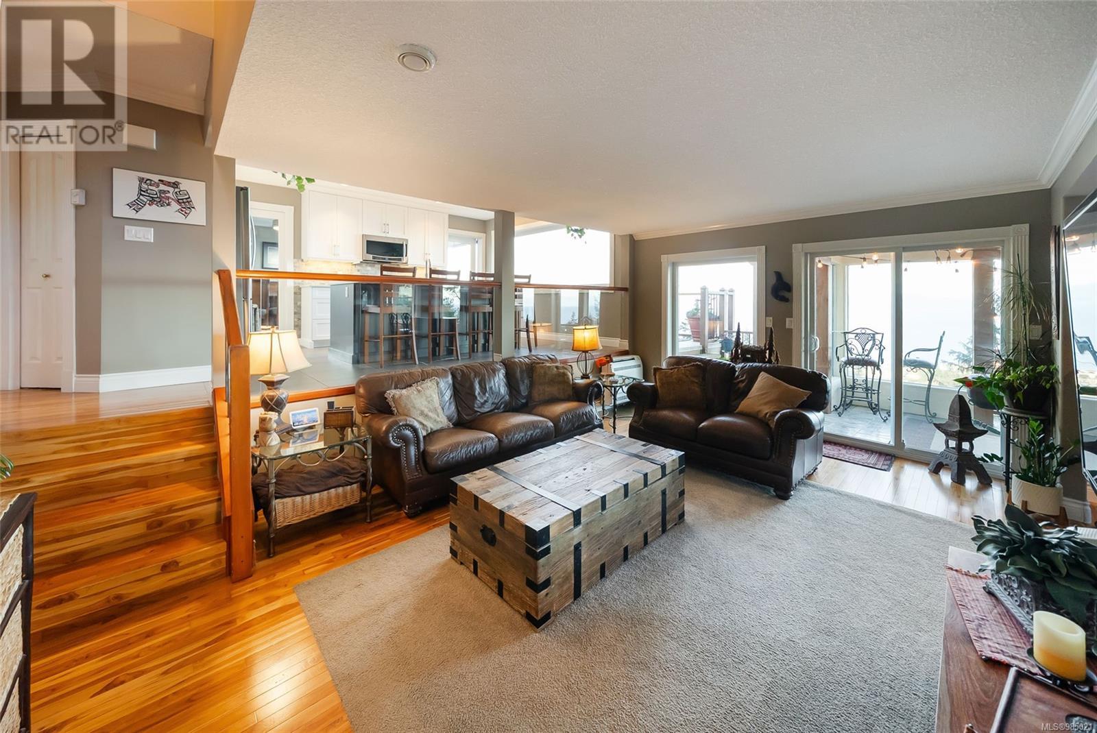 5060 Lost Lake Rd, Nanaimo real estate listing 985021
