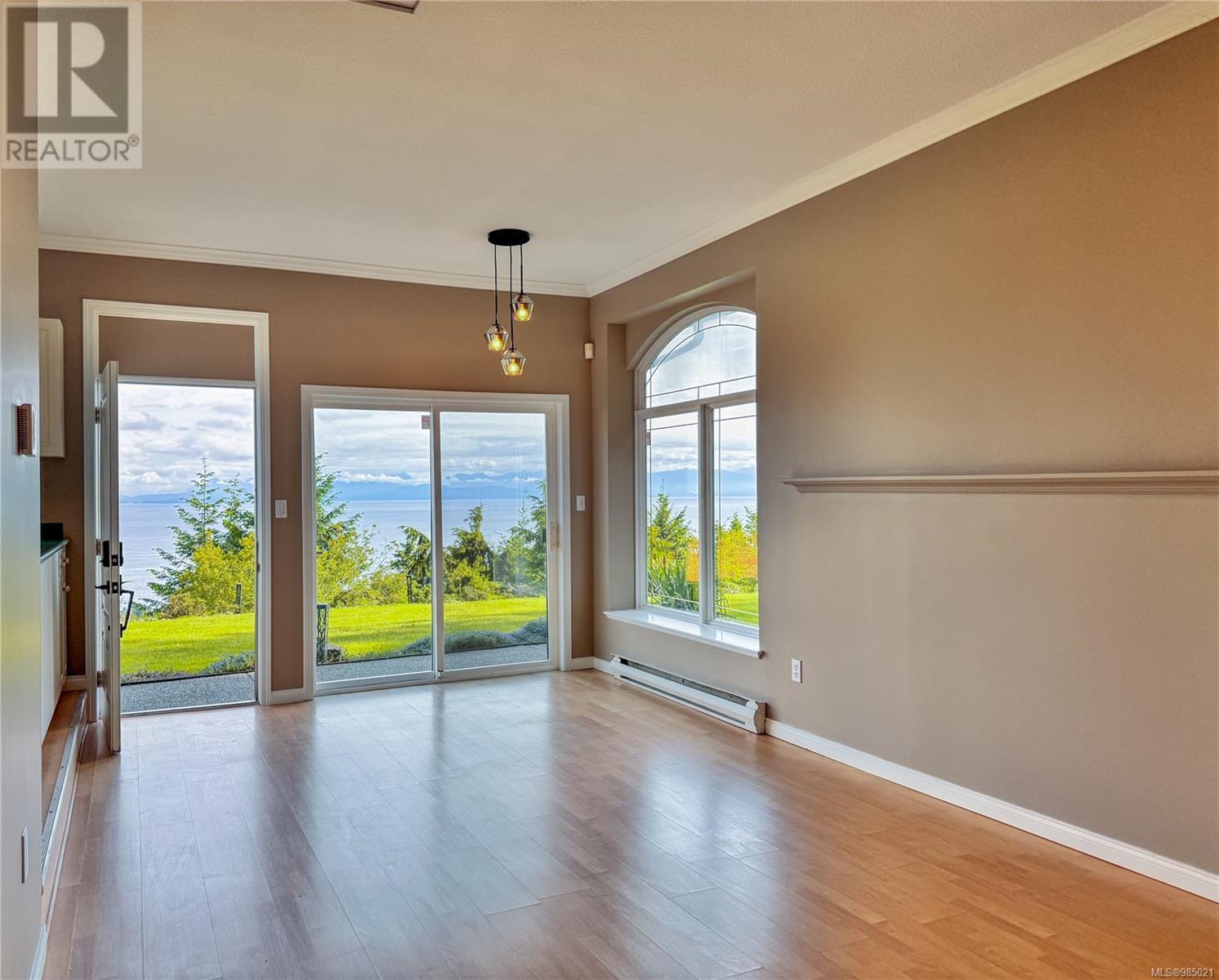 5060 Lost Lake Rd, Nanaimo real estate listing 985021
