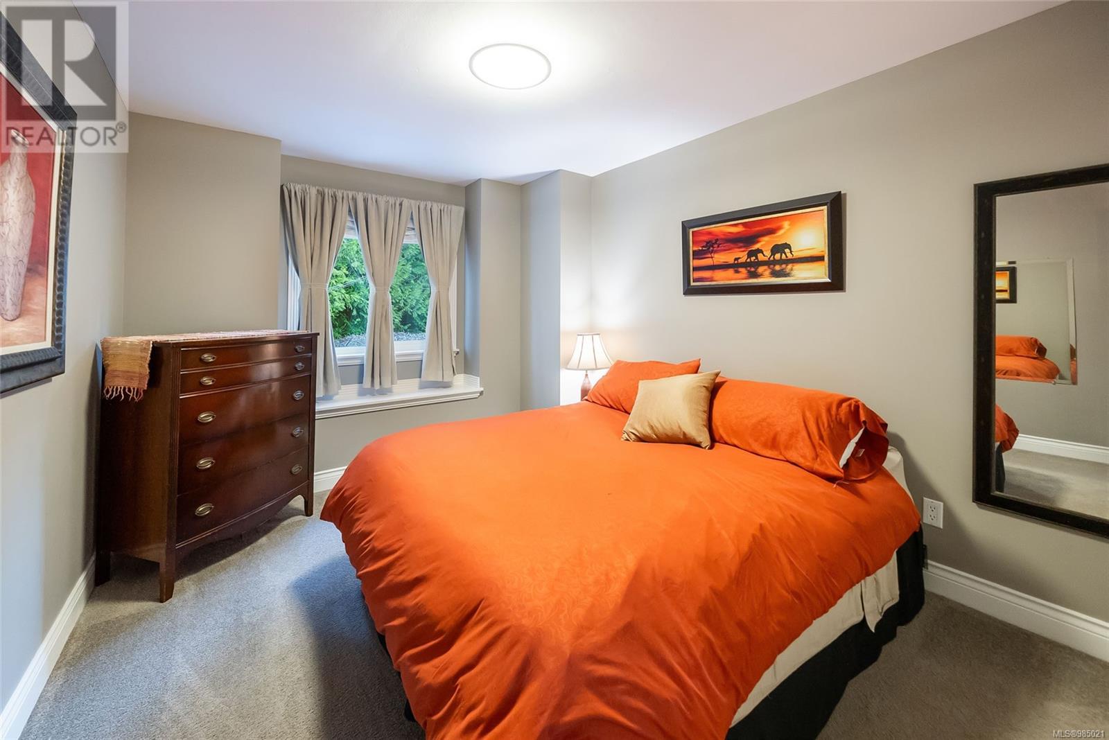 5060 Lost Lake Rd, Nanaimo real estate listing 985021
