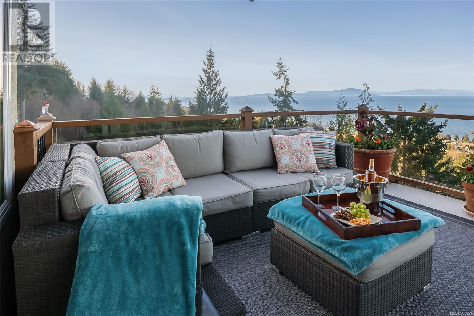 5060 Lost Lake Rd, Nanaimo real estate listing 985021