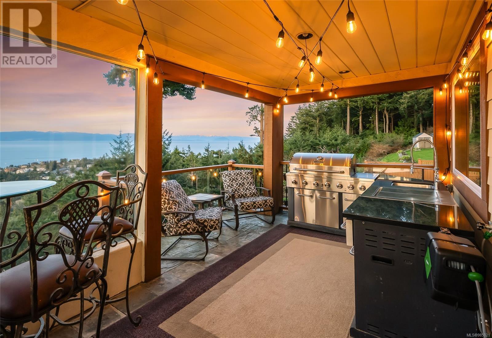5060 Lost Lake Rd, Nanaimo real estate listing 985021