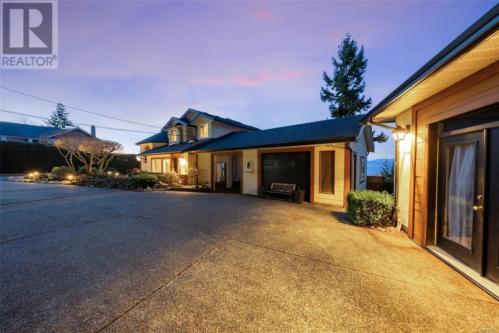 5060 Lost Lake Rd, Nanaimo real estate listing 985021