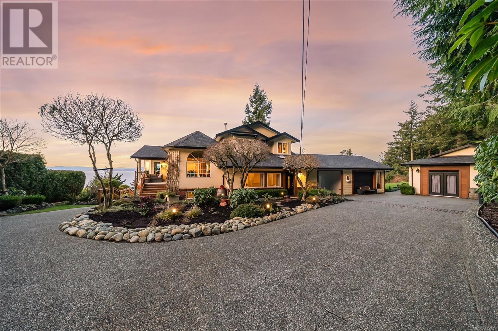 5060 Lost Lake Rd, Nanaimo real estate listing 985021
