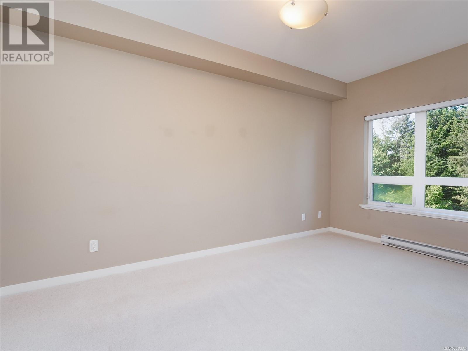 Photo 19 of 305 6591 Lincroft Rd, Sooke BC
