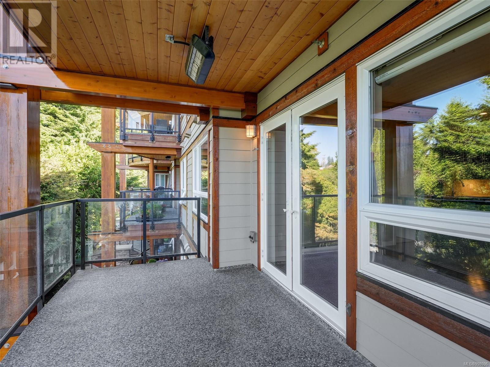 Photo 8 of 305 6591 Lincroft Rd, Sooke BC