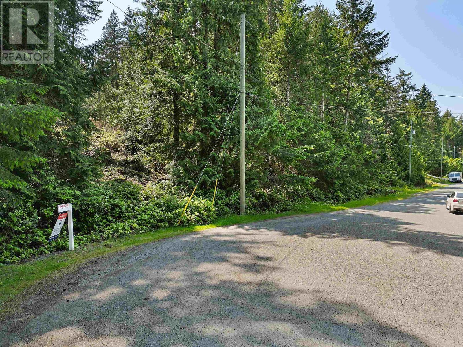 568 AYA REACH ROAD, Mayne Island