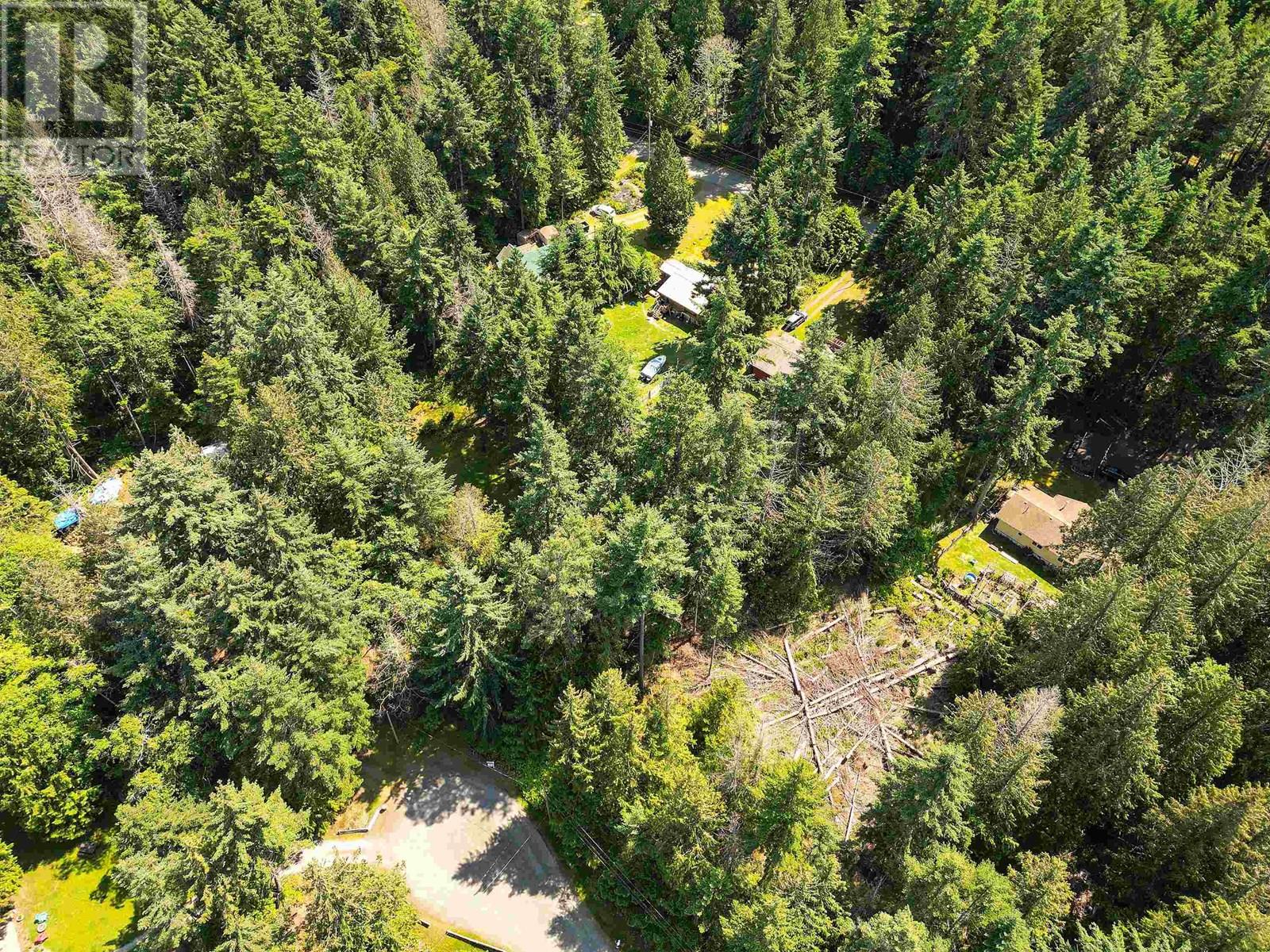 568 AYA REACH ROAD, Mayne Island