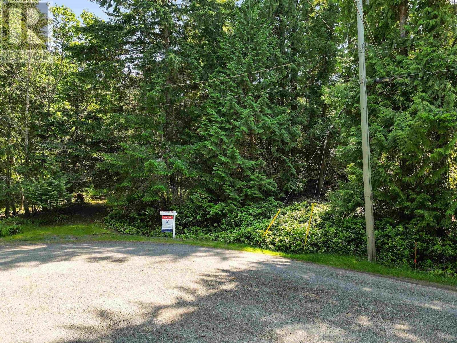 568 AYA REACH ROAD, Mayne Island