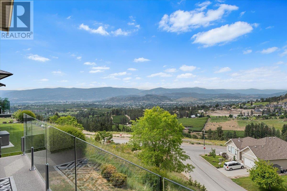  1438 Montenegro Drive, Kelowna