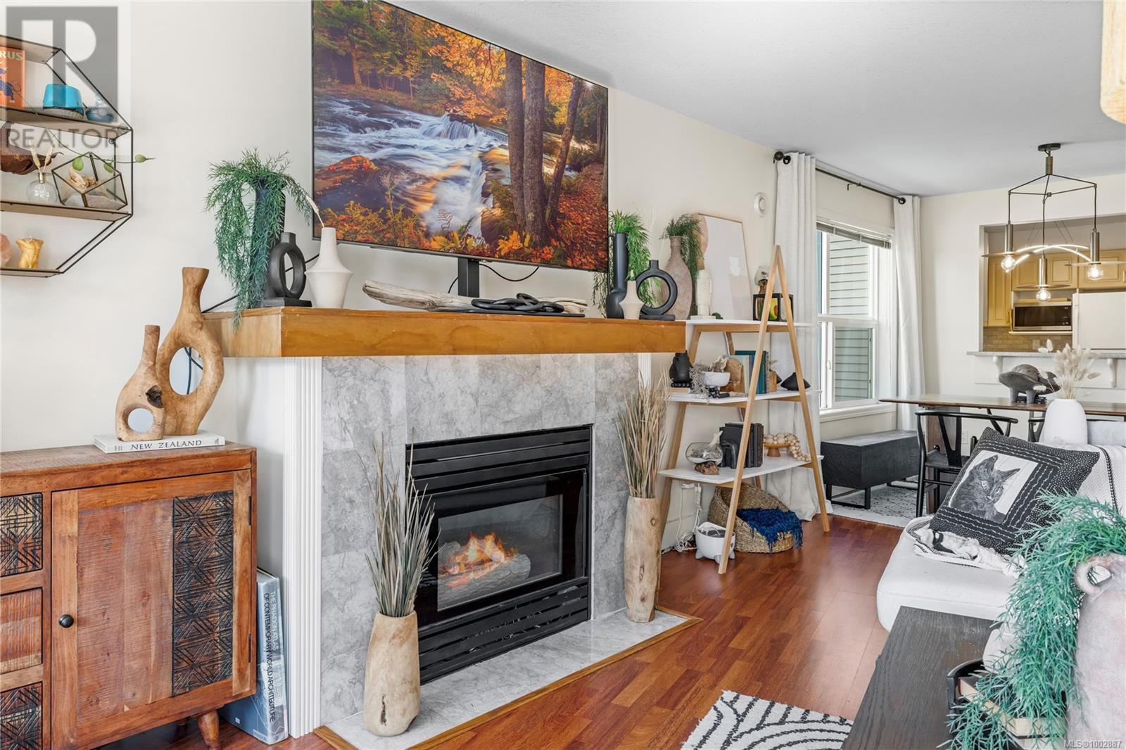 #201 650 PRIDEAUX ST - Image 13