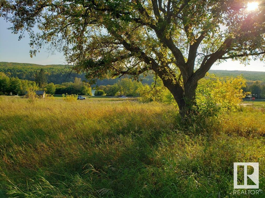 
          116 4231 Twp Rd 553
            <br/>
            <span>Heinsburg</span>
            , 
            <span>AB</span>
             <span>T0A1X0</span>
        