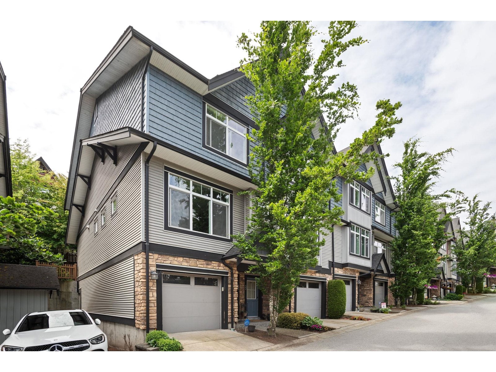 Photo 21 of 32 6299 144 Street, Surrey BC