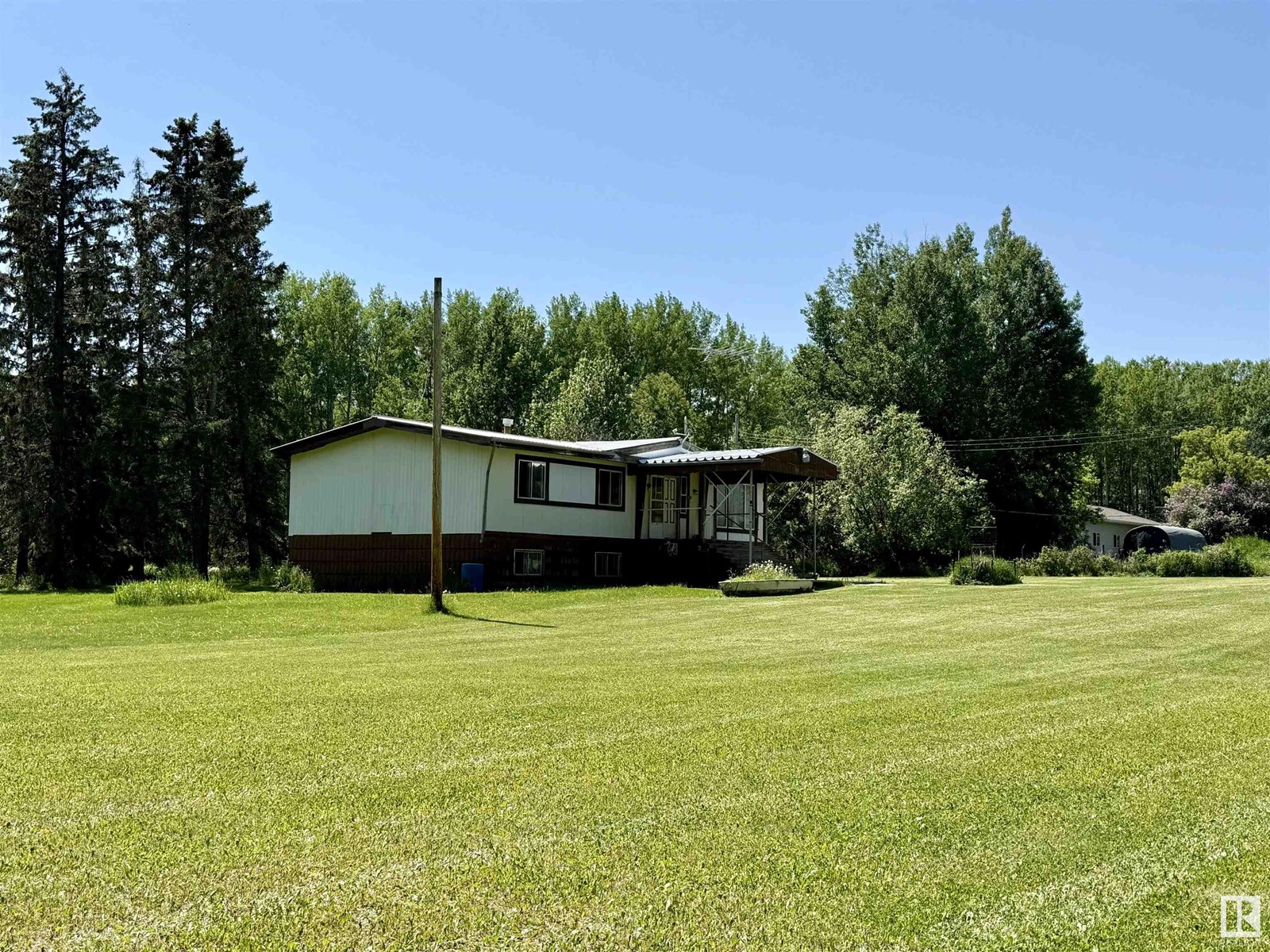 Photo 23 of 507 Lakeshore Drive Buck Lake, Rural Wetaskiwin County AB