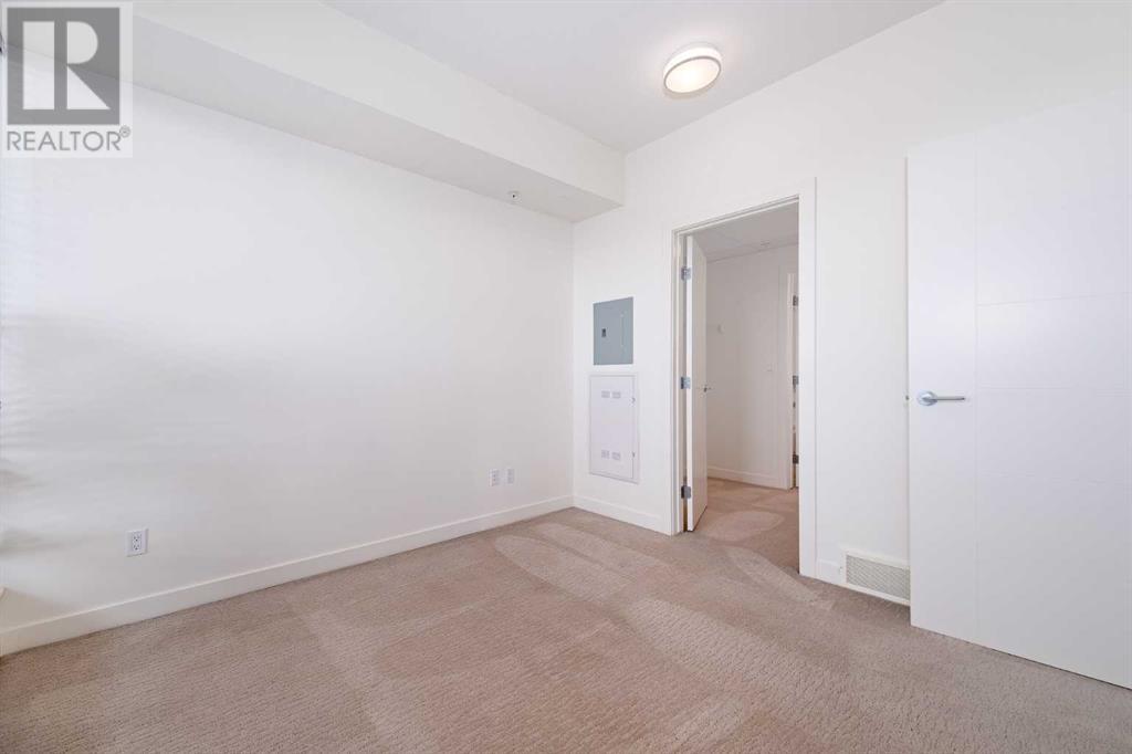 Single Family House for Sale in    Avenue SW Downtown Commercial Core Calgary 