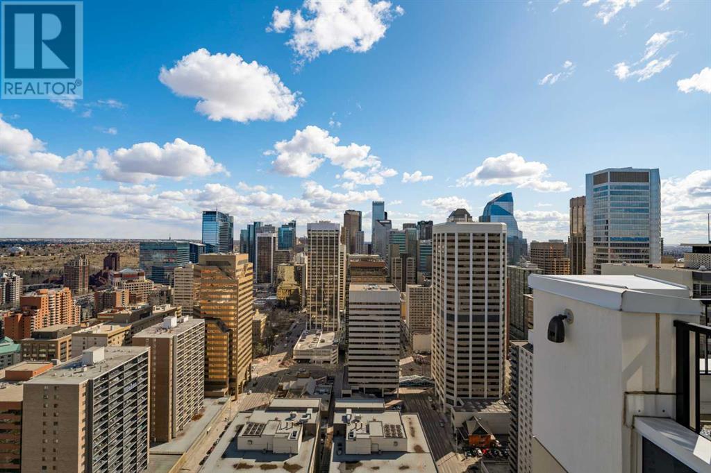 Single Family House for Sale in    Avenue SW Downtown Commercial Core Calgary 