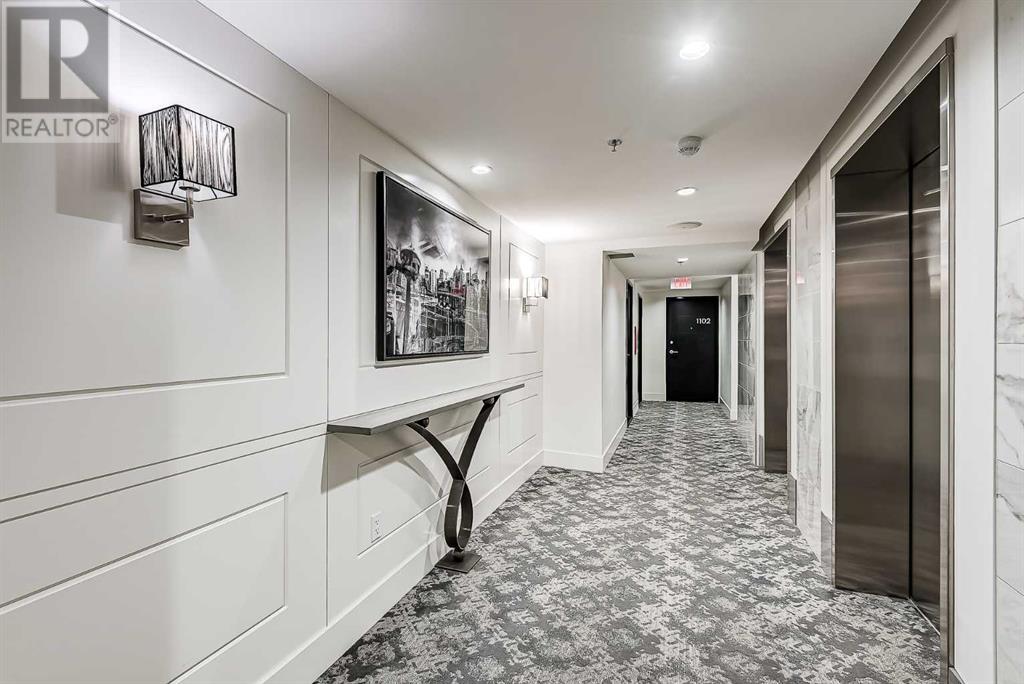 Single Family House for Sale in    Avenue SW Downtown Commercial Core Calgary 