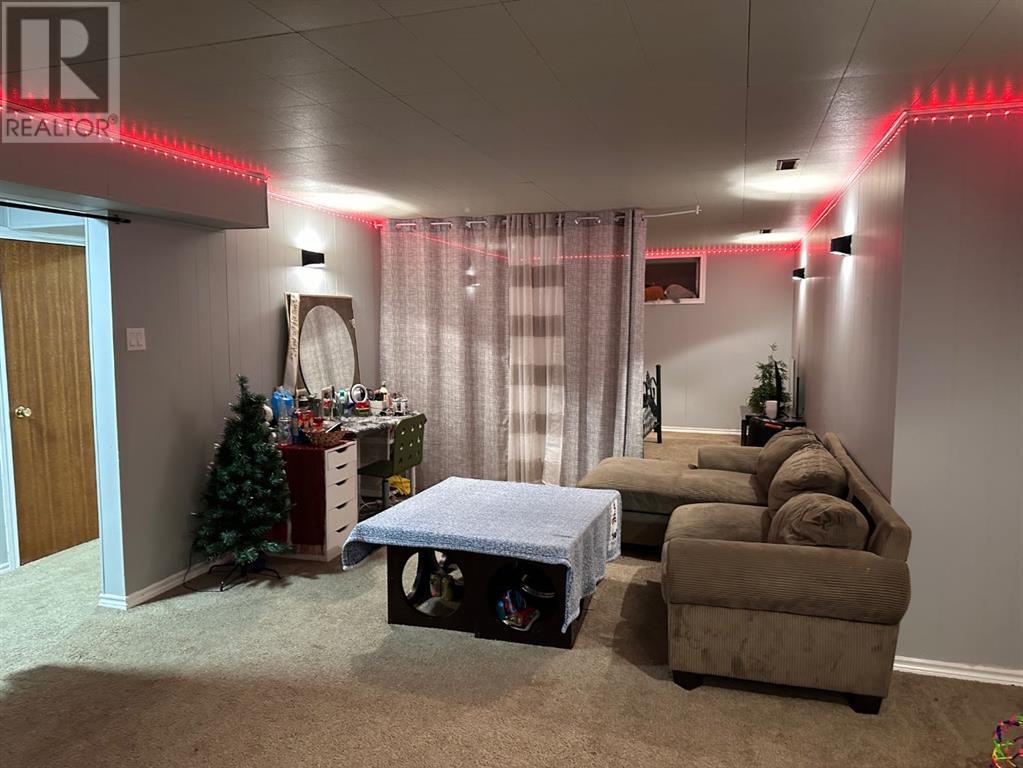 10318 103 Ave, Lac La Biche