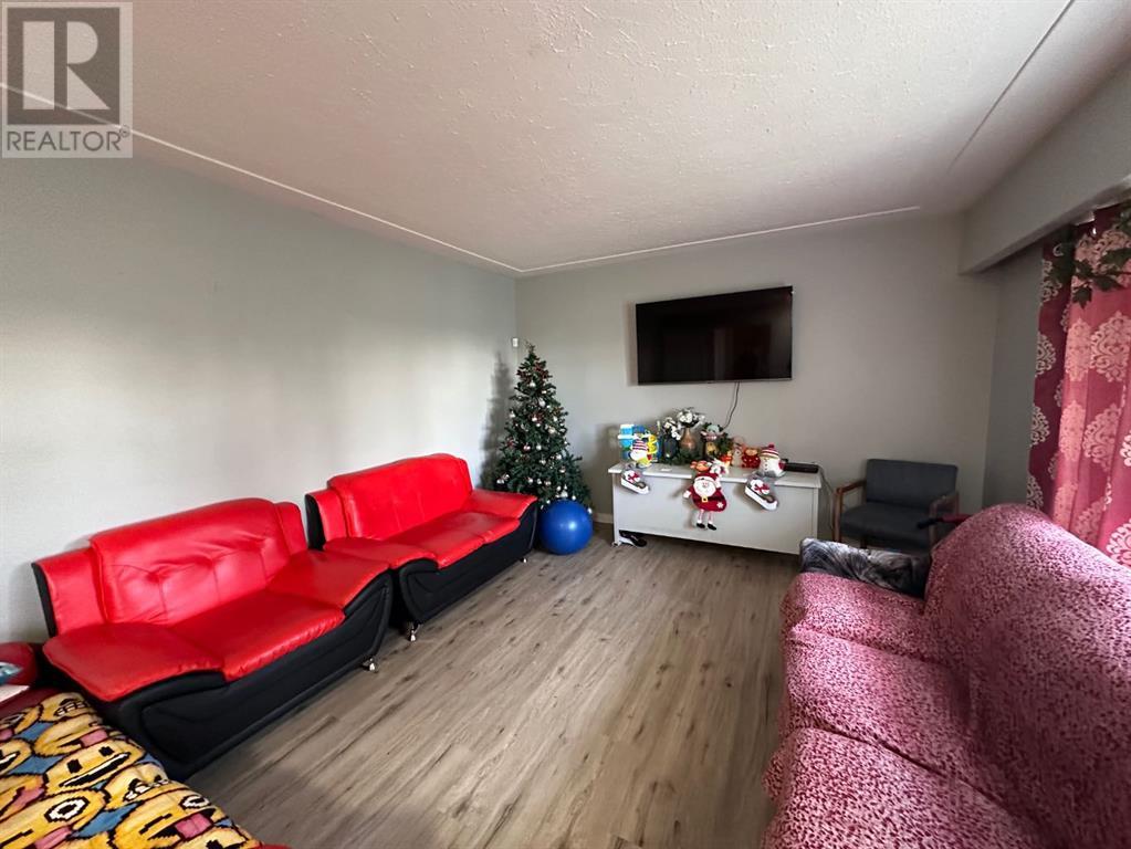 10318 103 Ave, Lac La Biche