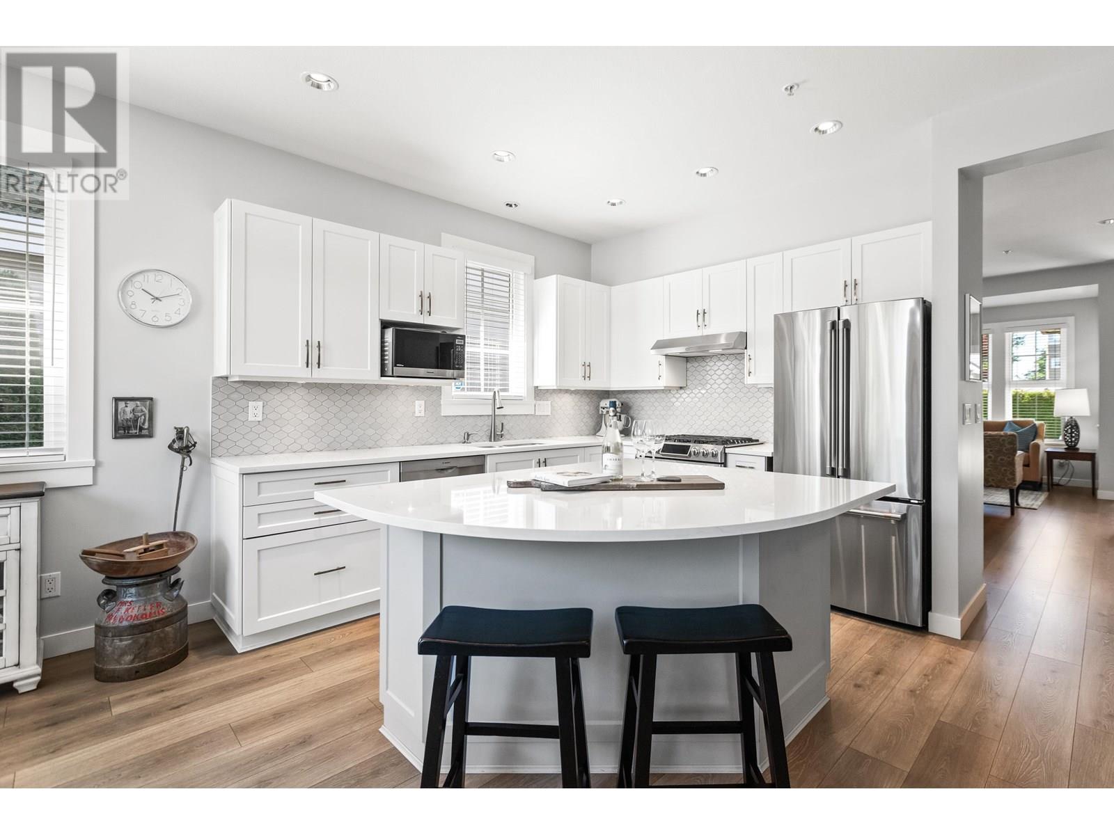 41 19452 FRASER WAY, Pitt Meadows real estate listing R3013835